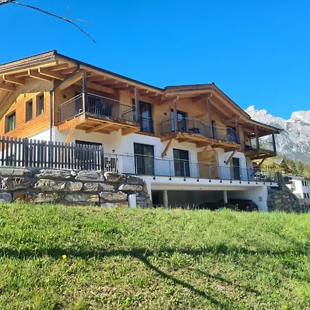 Apartment Werfenblick Und Bergblick