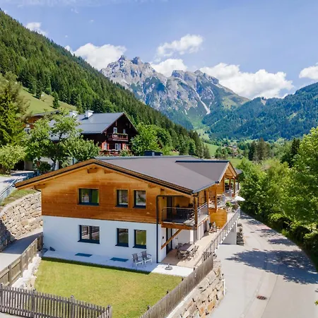 Werfenblick Und Bergblick * Werfenweng