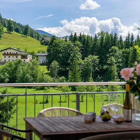 Apartment Werfenblick Und Bergblick *